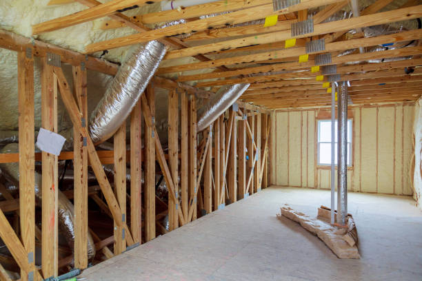 Best Insulation Installation Services in Delavan, IL